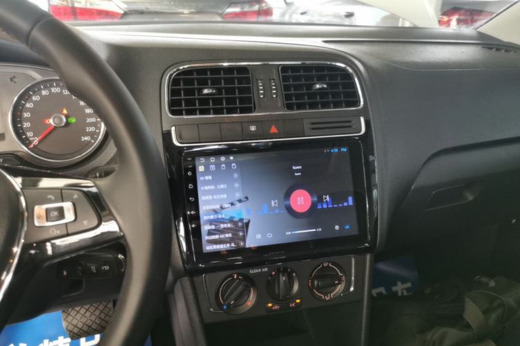 Volkswagen Polo 2018 #13 Volkswagen Polo 2018 car image #13