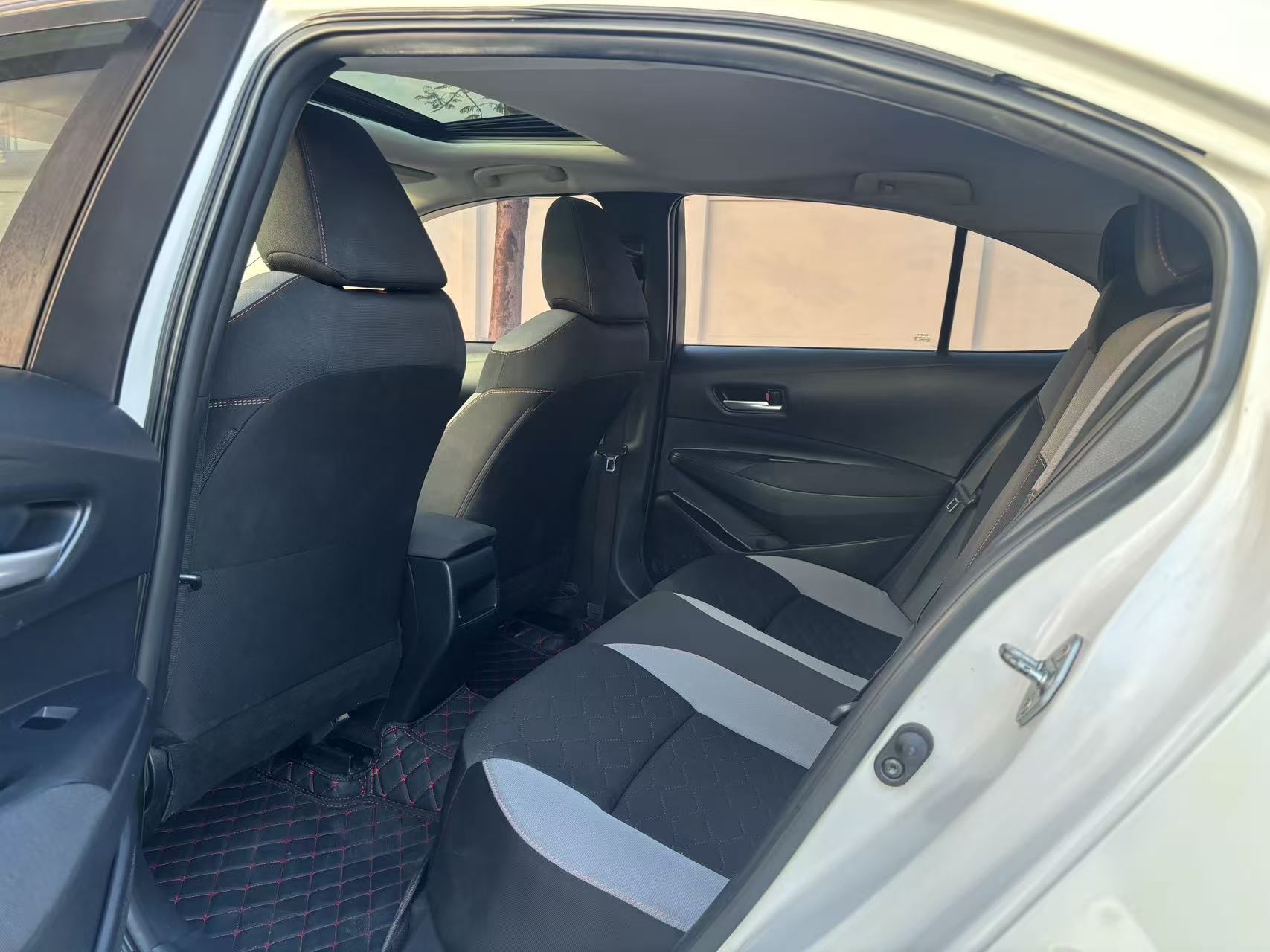 Toyota Corolla 2021 car image #9