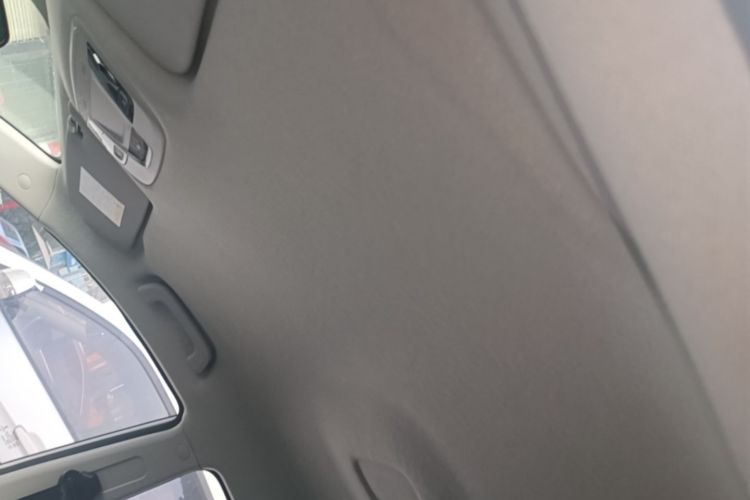 GEELY Emgrand 2021 car image #18