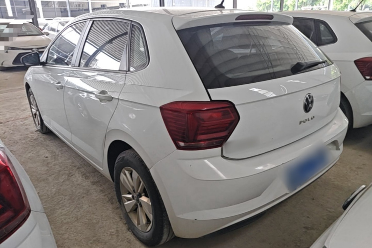 Volkswagen Polo 2023 car image #5