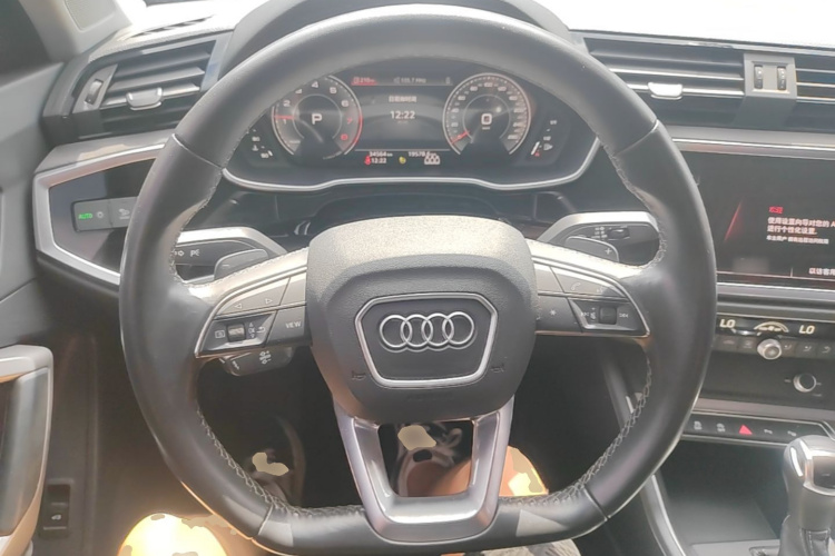 Audi Q3 2023 #11 Audi Q3 2023 car image #11