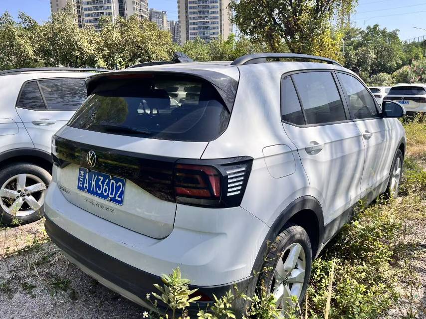 Volkswagen T-Cross 2023 изображение автомобиля #6