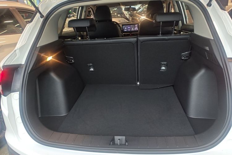 GEELY Coolray 2025 #19 GEELY Coolray 2025 immagine di auto #19