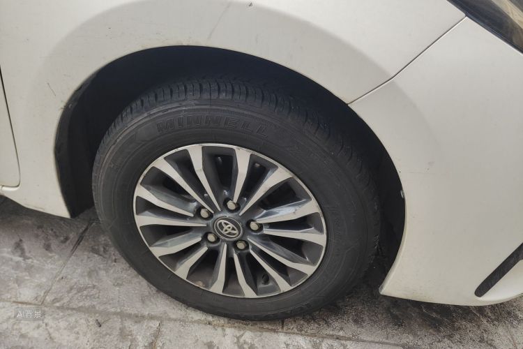 Toyota Corolla 2017 car image #9