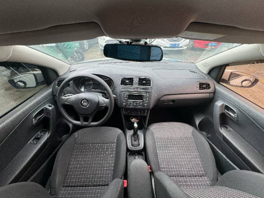 Volkswagen Polo 2015 #5 Volkswagen Polo 2015 изображение автомобиля #5