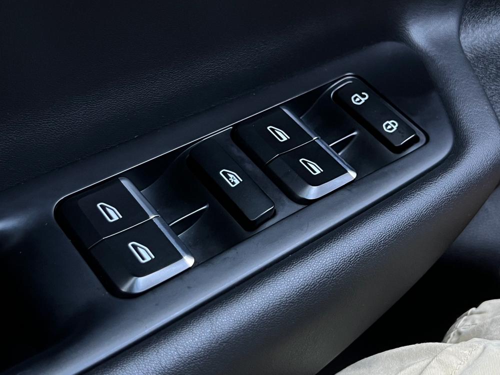 GEELY Emgrand GS 2018 #25 GEELY Emgrand GS 2018 car image #25