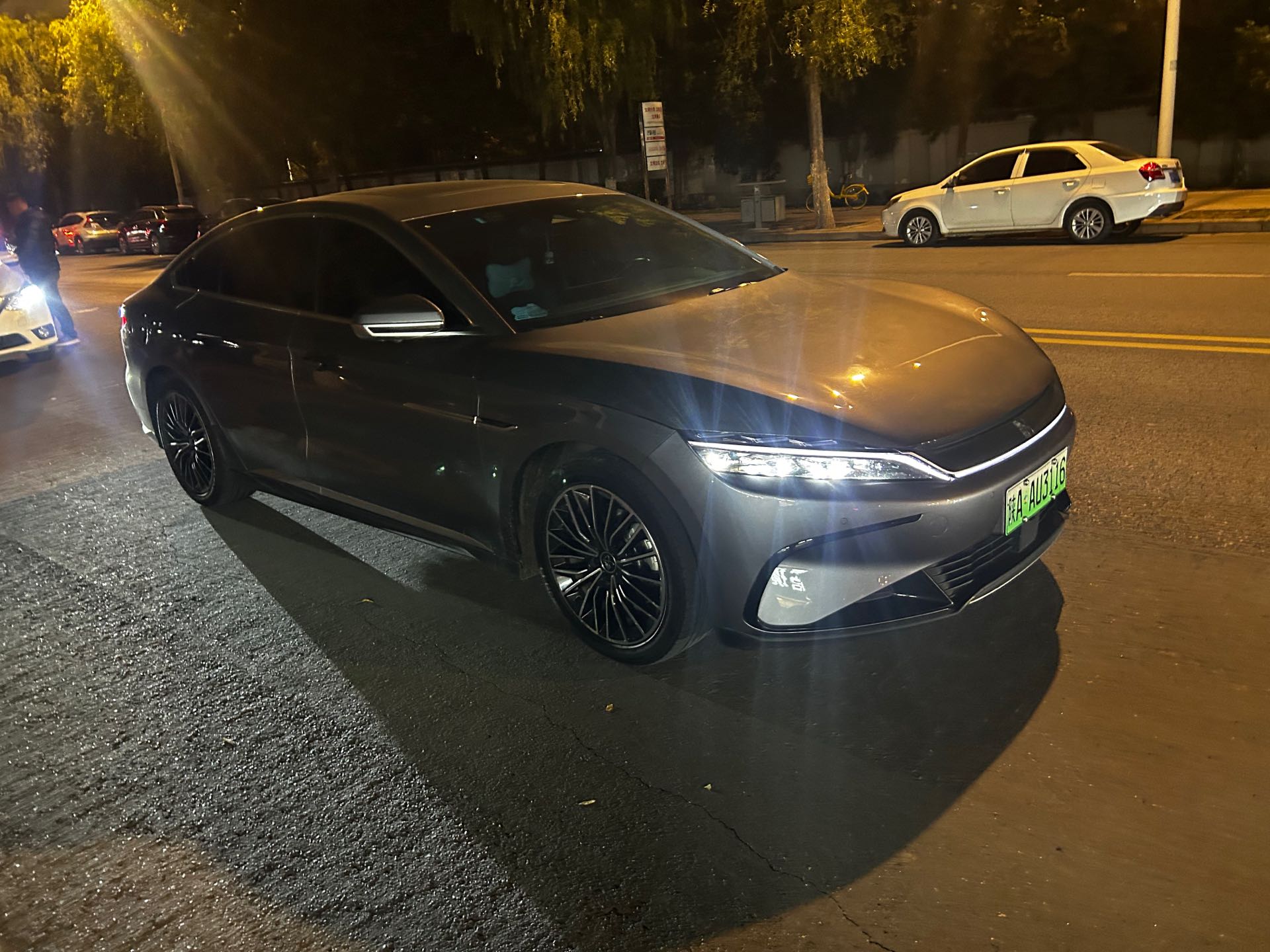 BYD Han 2023 #3 BYD Han 2023 immagine di auto #3