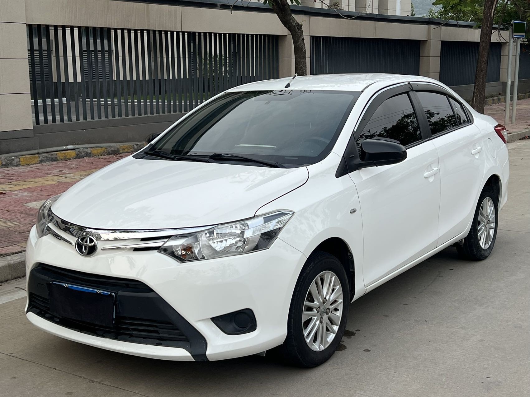Toyota Vios 2016 car image 