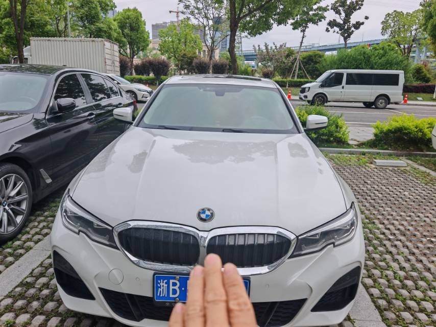 BMW 3 Series 2020 immagine di auto #3