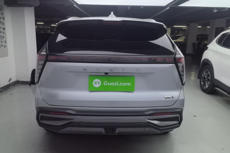 GEELY Boyue L 2023 car image #6