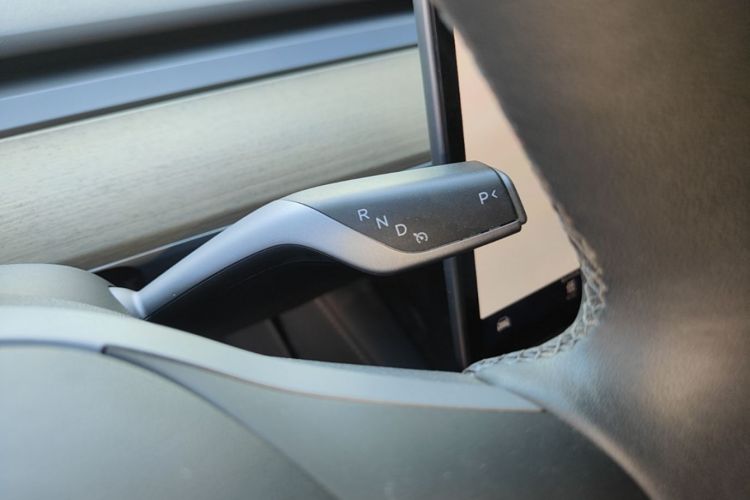 Tesla Model Y 2022 #18 Tesla Model Y 2022 immagine di auto #18
