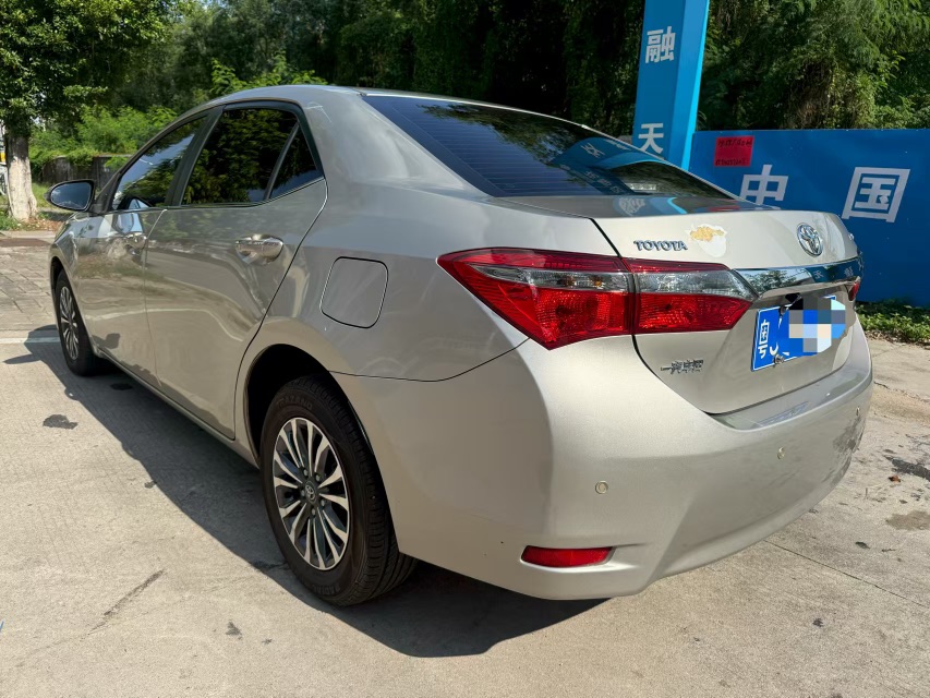 Toyota Corolla 2018 #9 Toyota Corolla 2018 car image #9