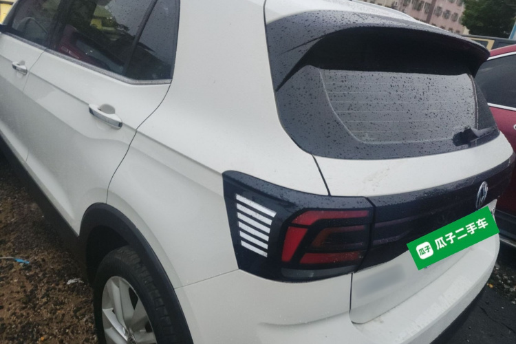 Volkswagen T-Cross 2020 изображение автомобиля #7