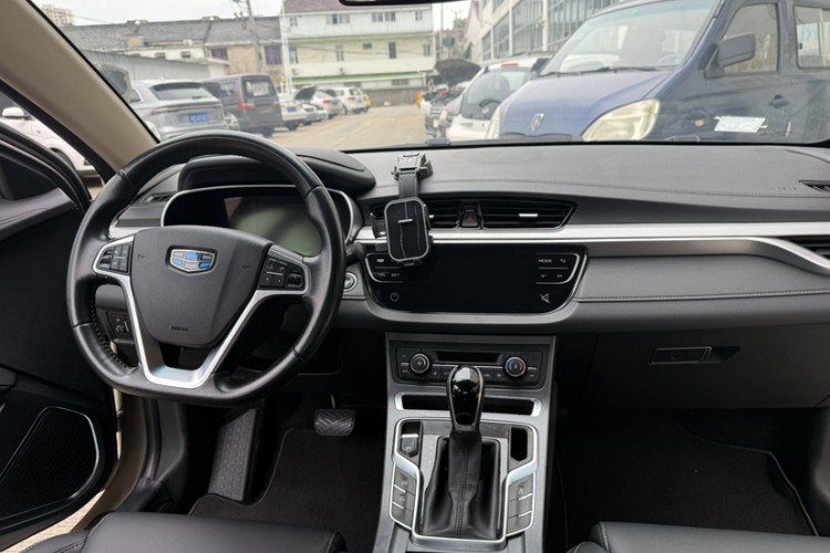 GEELY Emgrand 2018 #9 GEELY Emgrand 2018 immagine di auto #9