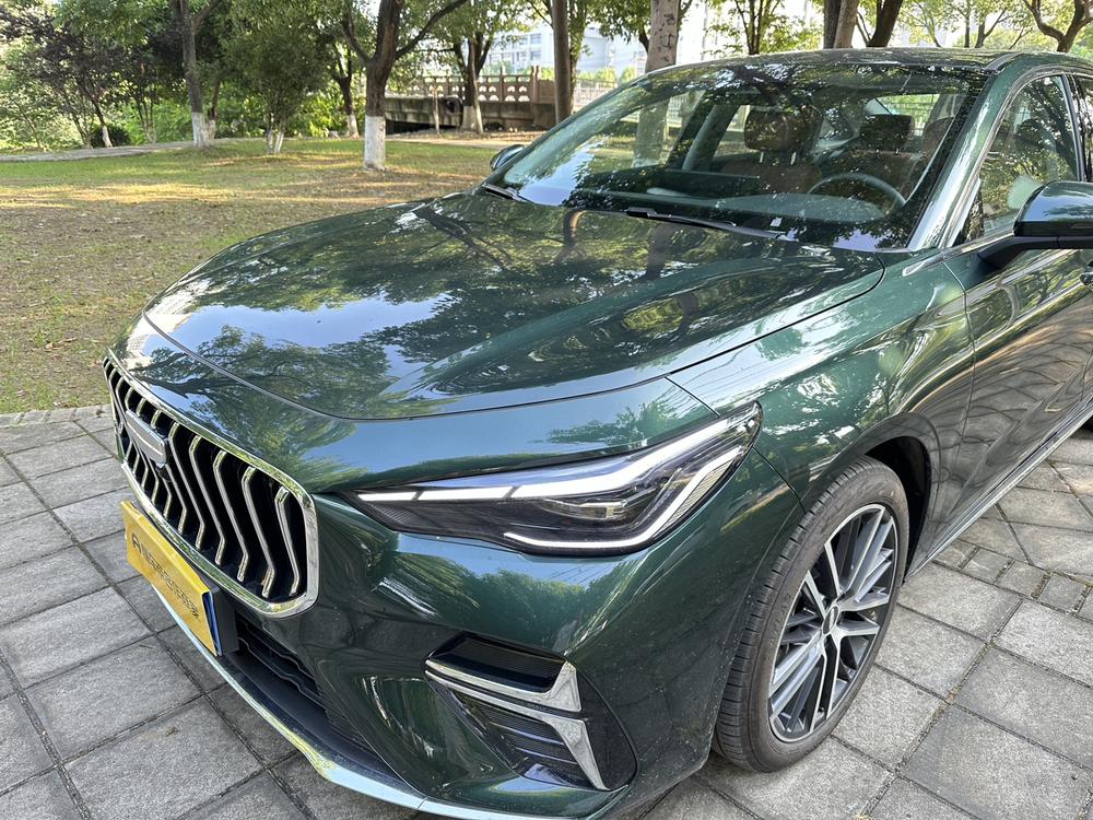 GEELY Emgrand 2025 car image #11