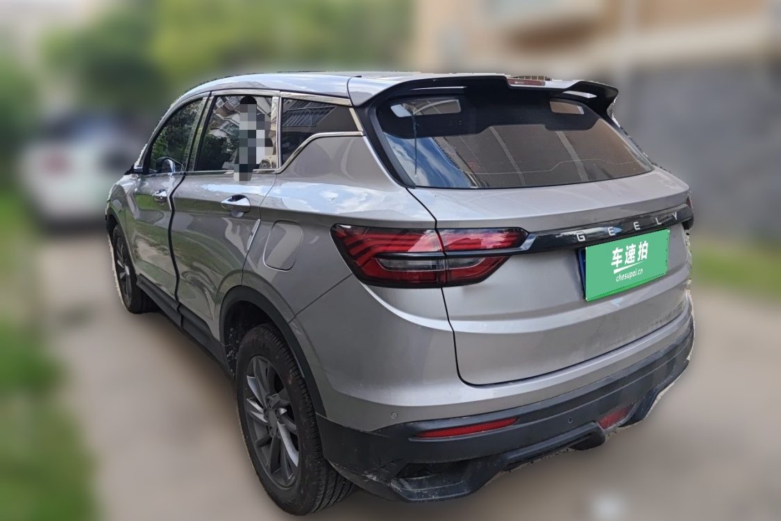 GEELY Coolray 2026 car image #3