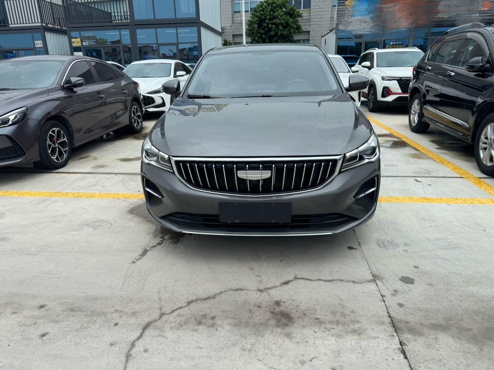 GEELY Emgrand 2025 #2 GEELY Emgrand 2025 car image #2