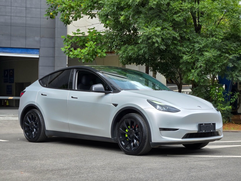 Tesla Model Y 2021 #3 Tesla Model Y 2021 car image #3
