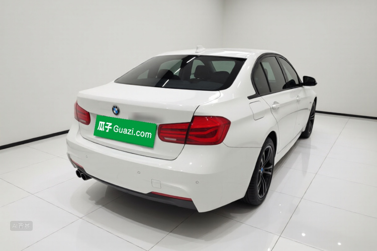 BMW 3 Series 2018 image de voiture #7