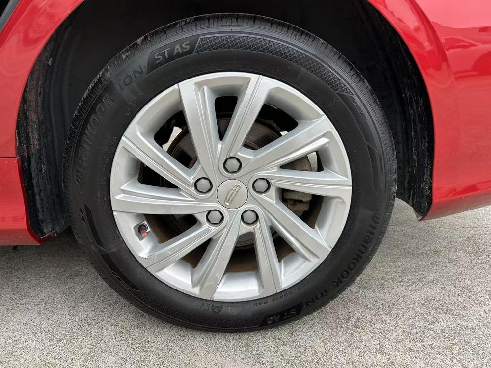 GEELY Binray 2020 immagine di auto #8