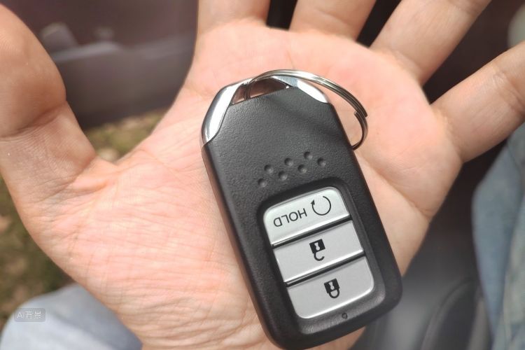 Honda CR-V 2019 car image #10