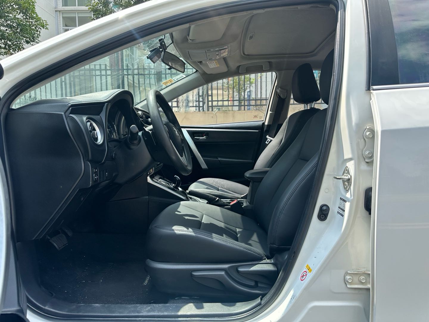 Toyota Corolla 2018 #9 Toyota Corolla 2018 car image #9