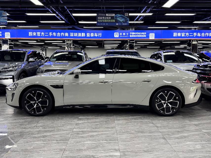 MI SU7 2024 car image #2