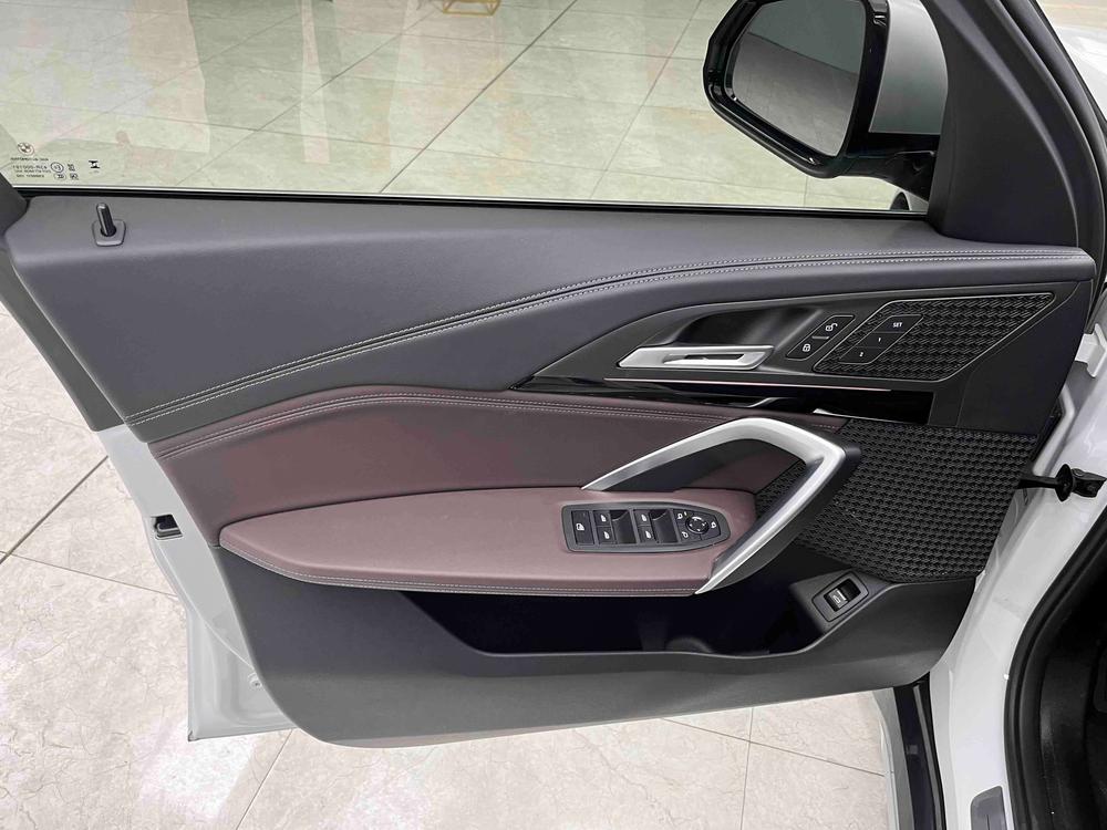 BMW X1 2024 car image #15