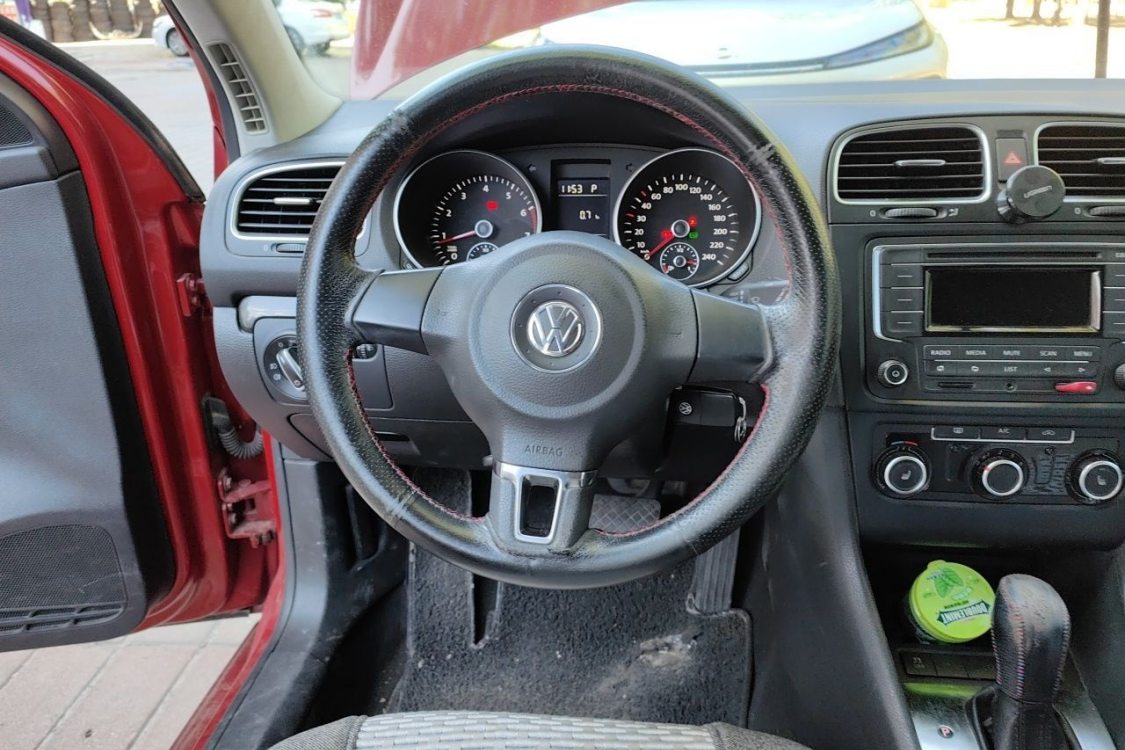 Volkswagen Golf 2013 immagine di auto #22
