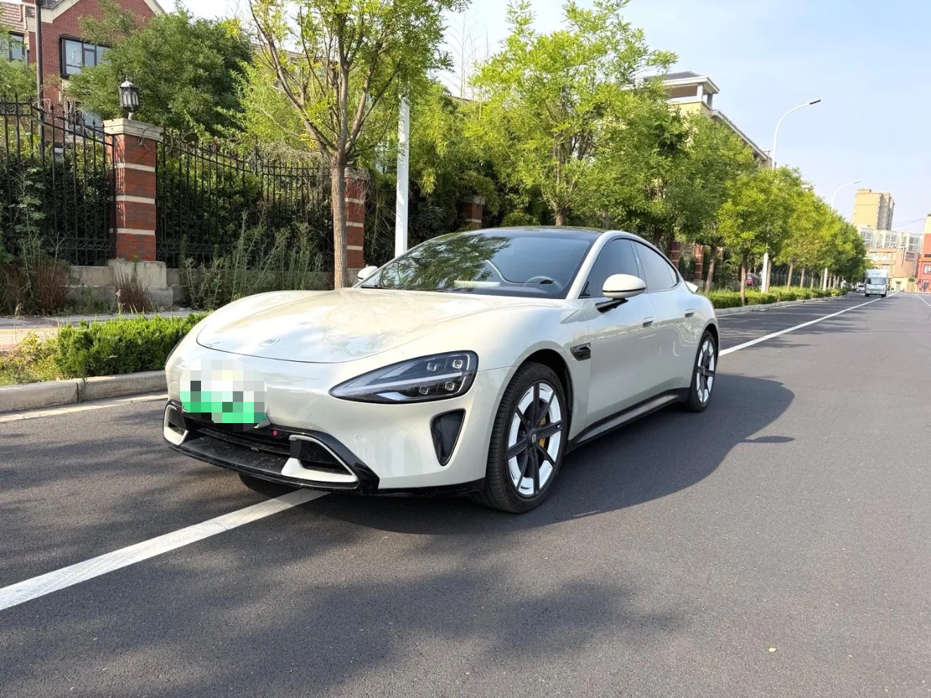 MI SU7 2025 car image 