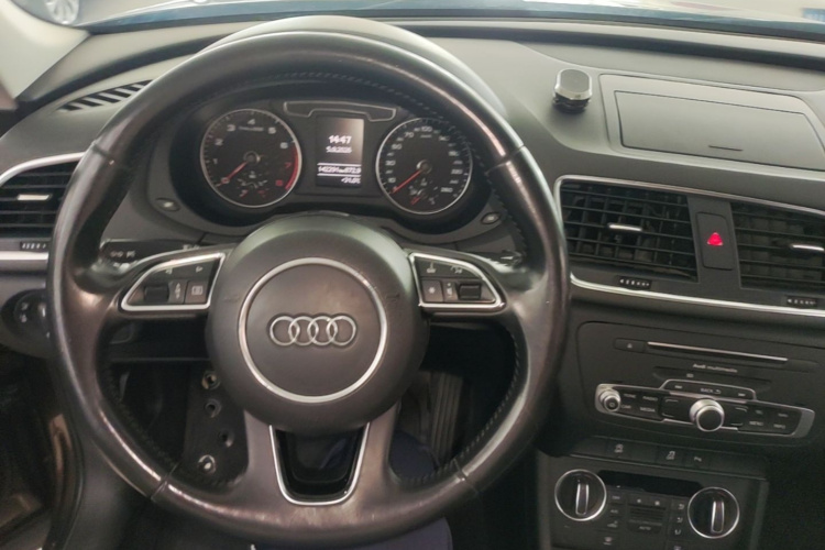 Audi Q3 2017 #10 Audi Q3 2017 car image #10