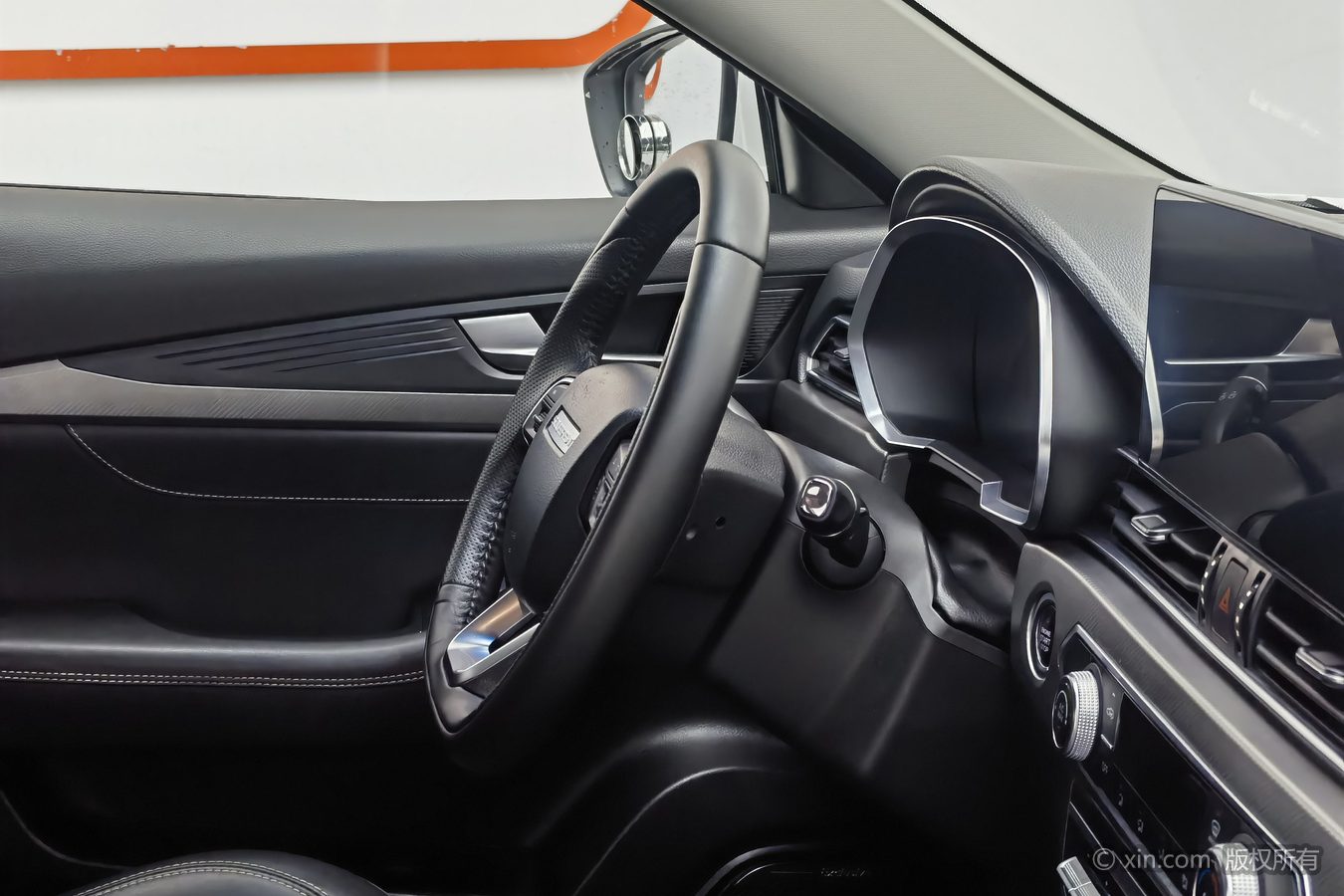 Soueast DX8 S 2023 car image #23