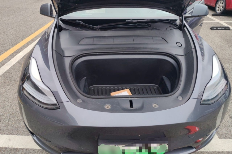 Tesla Model Y 2022 #18 Tesla Model Y 2022 car image #18
