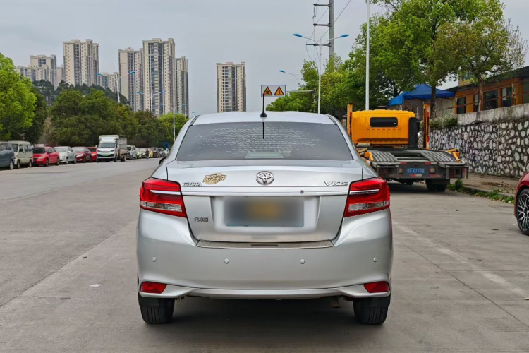 Toyota Vios 2018 image de voiture #6
