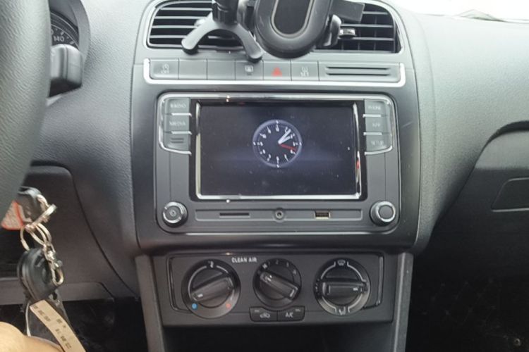 Volkswagen Polo 2018 #17 Volkswagen Polo 2018 car image #17