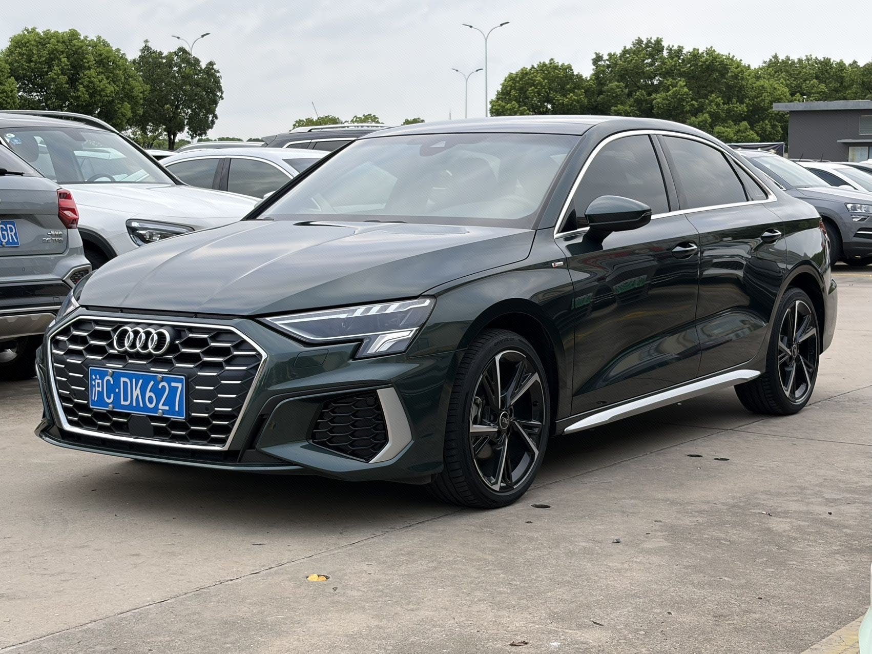 2022 car image 