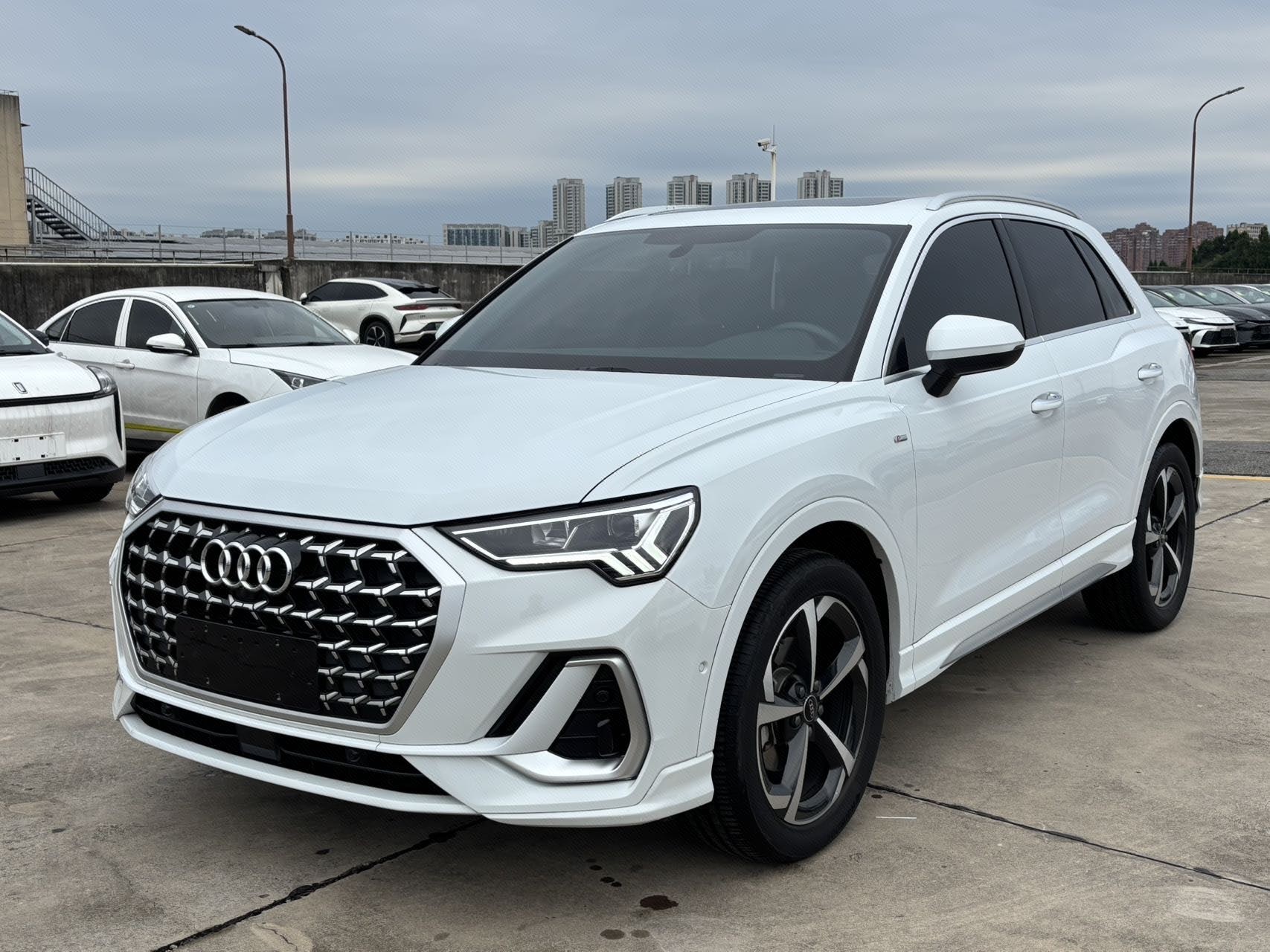 2025 2025 car image