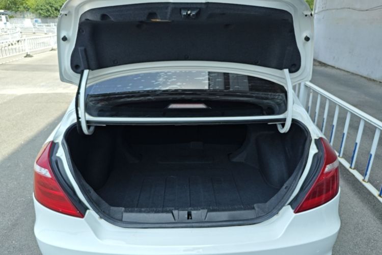 GEELY Emgrand 2017 #19 GEELY Emgrand 2017 car image #19