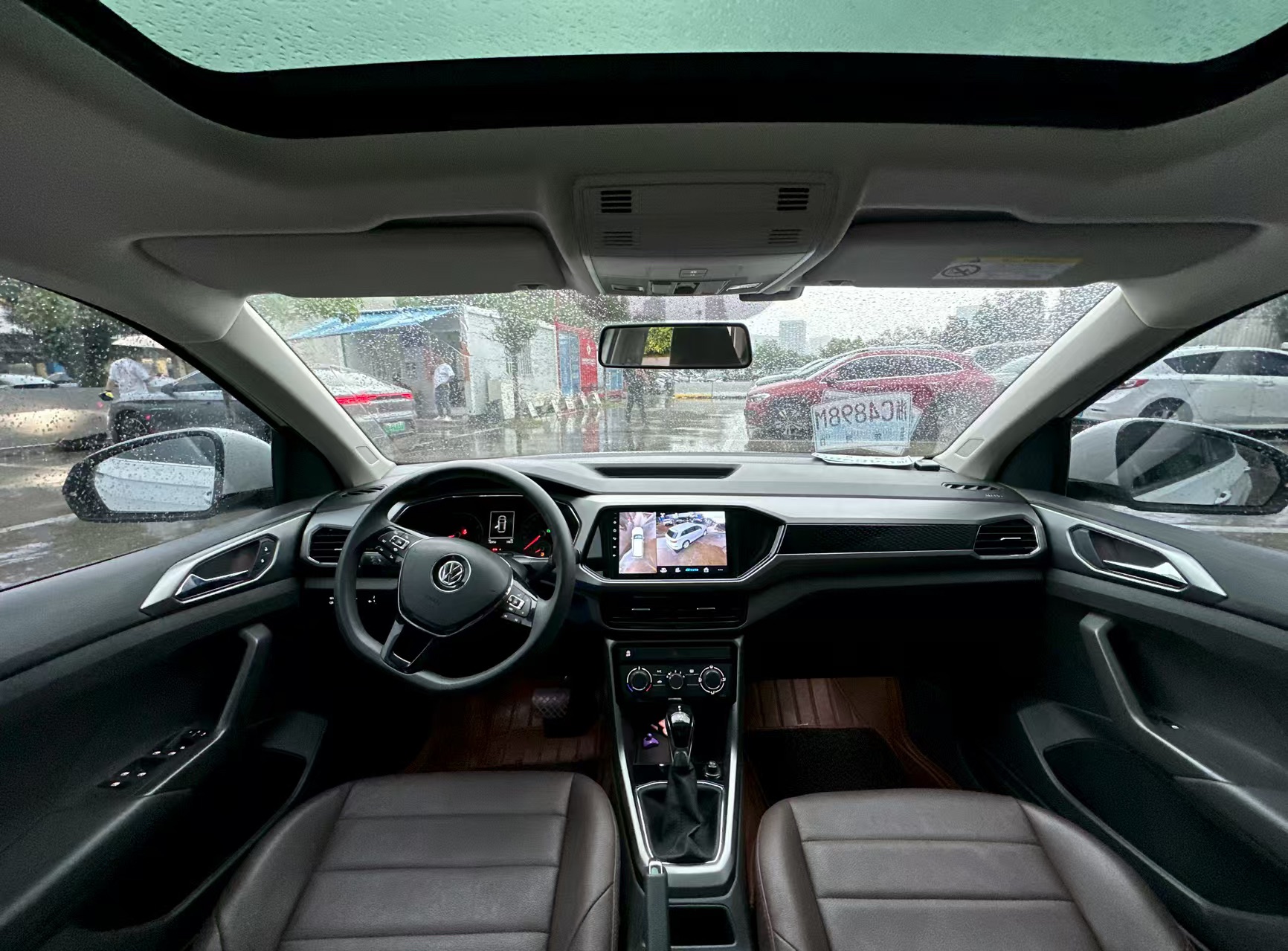 Volkswagen T-Cross 2020 #6 Volkswagen T-Cross 2020 car image #6