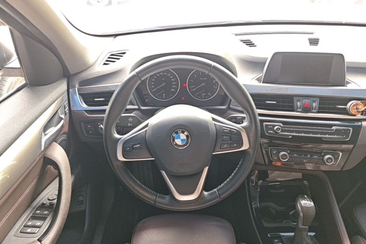 BMW X1 2017 car image #11