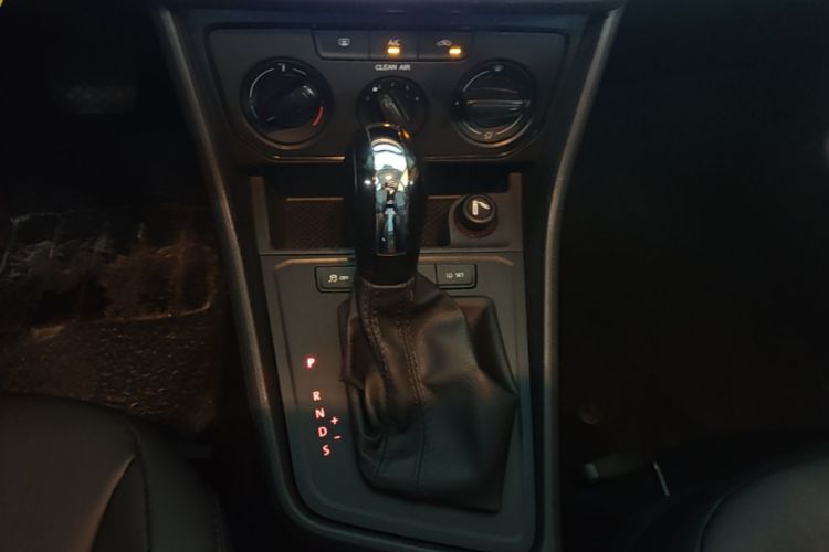 Volkswagen Lavida 2016 #14 Volkswagen Lavida 2016 car image #14