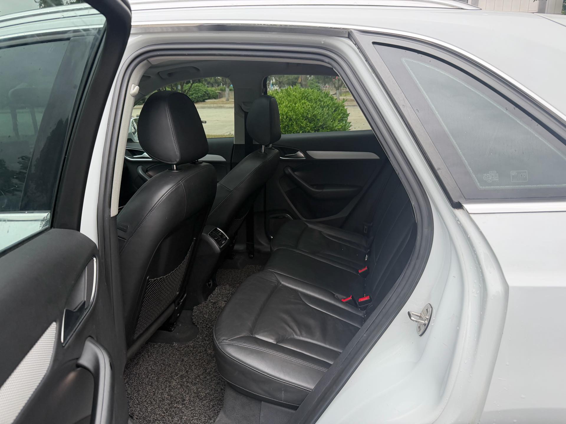 Audi Q3 (Imported) 2015 car image #5