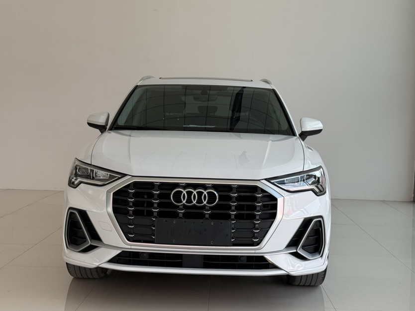 Audi Q3 2022 #2 Audi Q3 2022 car image #2