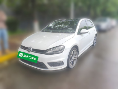 Volkswagen Golf 2017 Volkswagen Golf 2017 car image