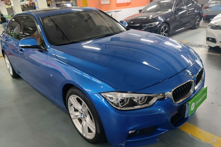 BMW 3 Series 2019 car image #4