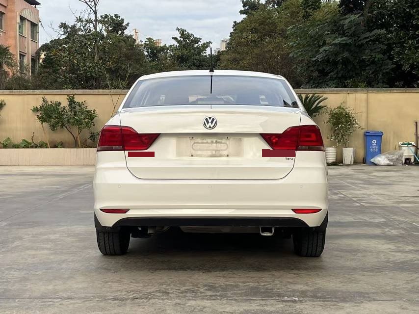 Volkswagen Santana 2018 car image #5