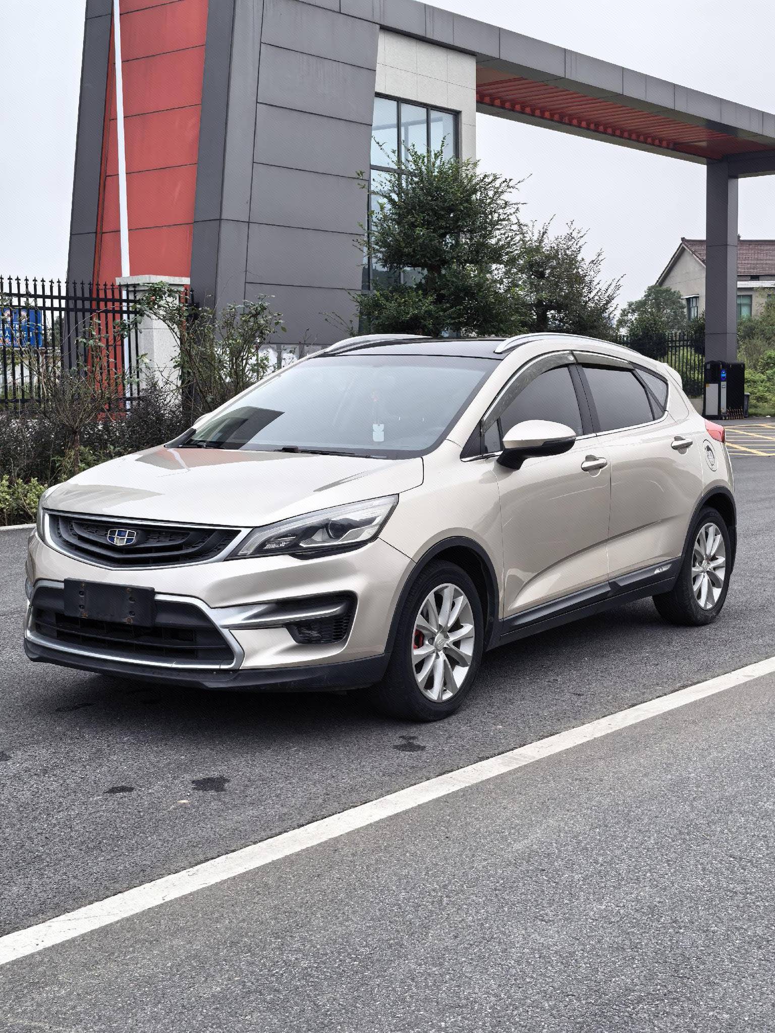 GEELY Emgrand GS 2017 GEELY Emgrand GS 2017 immagine di auto
