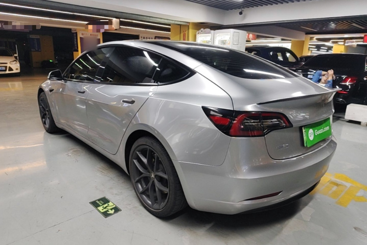 Tesla Model 3 2023 #5 Tesla Model 3 2023 car image #5