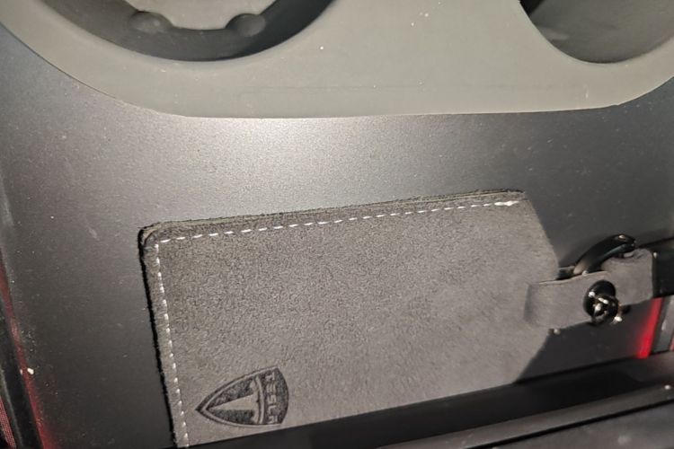 Tesla Model 3 2022 car image #9