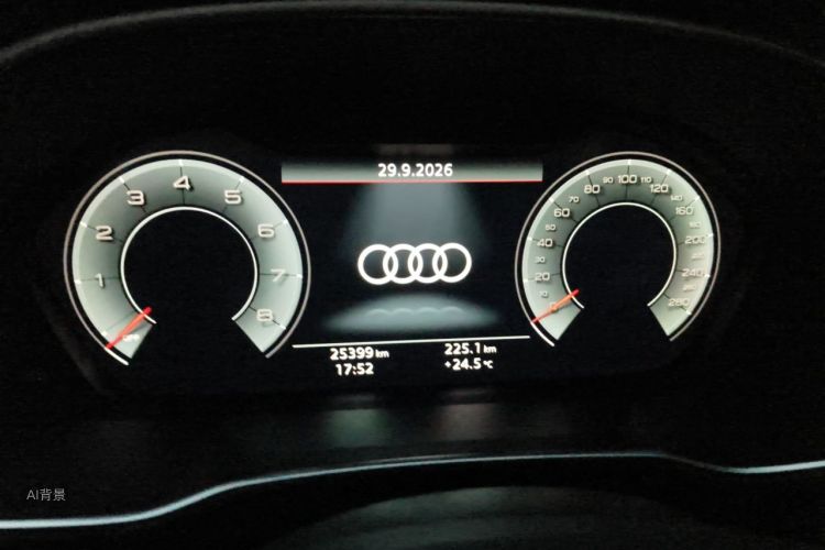 Audi Q3 2022 car image #13